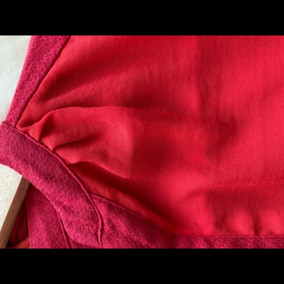 H&M Red 3/4 Sleeve Top - Picture 7 of 7